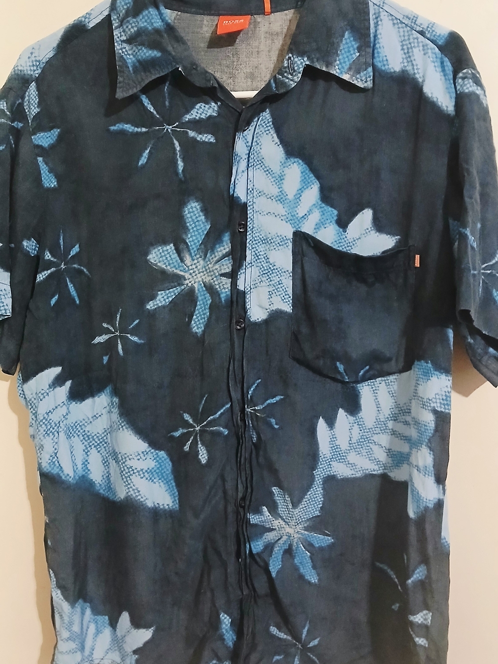 Hugo Boss Navy and Light Blue Floral Short-Sleeve Button-Down Shirt